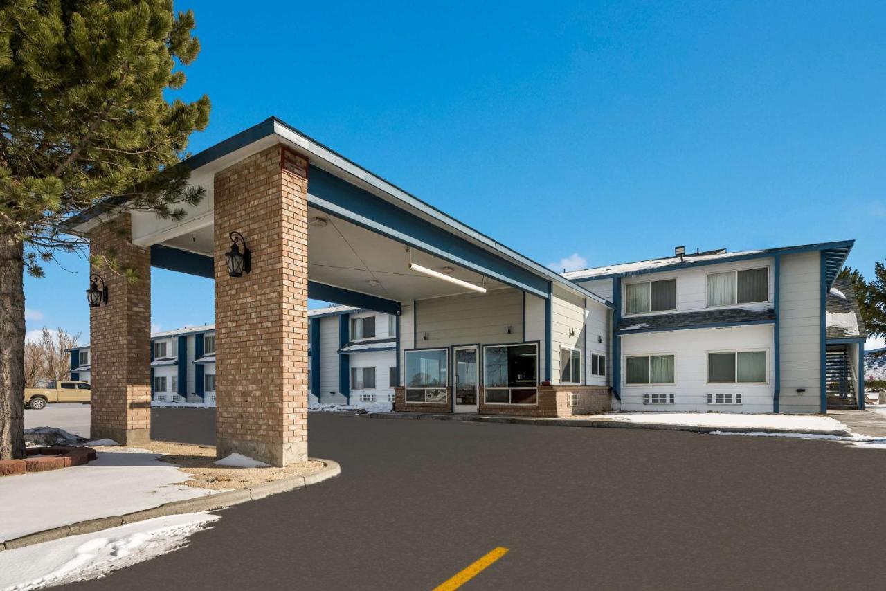 Surestay Hotel By Best Western Wells Extérieur photo
